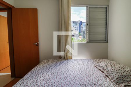 Apartamento à venda com 120m², 2 quartos e 2 vagasQuarto 2 Suíte