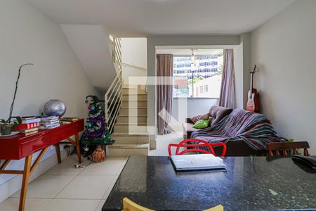 Sala de apartamento à venda com 2 quartos, 120m² em Cruzeiro, Belo Horizonte