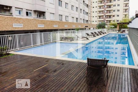 Apartamento à venda com 36m², 1 quarto e 1 vaga Apartamento à venda com 36m², 1 quarto e 1 vagaÁrea comum - Piscina