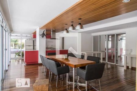 Apartamento à venda com 36m², 1 quarto e 1 vaga Apartamento à venda com 36m², 1 quarto e 1 vagaÁrea comum - Salão de festas