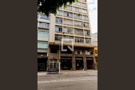 Fachada de kitnet/studio para alugar com 1 quarto, 32m² em Vila Buarque, São Paulo