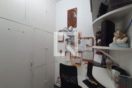 Quarto de Serviço de apartamento à venda com 3 quartos, 100m² em Tijuca, Rio de Janeiro