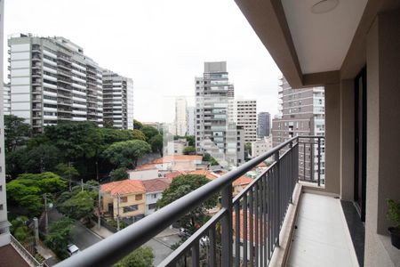 Apartamento à venda com 30m², 1 quarto e sem vaga Apartamento à venda com 30m², 1 quarto e sem vagaVaranda