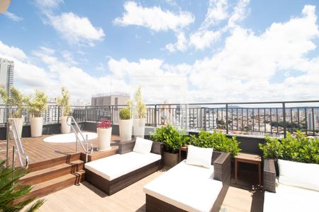 Apartamento à venda com 30m², 1 quarto e sem vaga Apartamento à venda com 30m², 1 quarto e sem vagaÁrea comum - Piscina