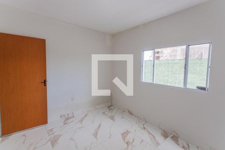 Quarto 1 de casa para alugar com 2 quartos, 70m² em Santa Tereza, Belo Horizonte