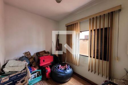 Casa à venda com 150m², 3 quartos e 2 vagas Casa à venda com 150m², 3 quartos e 2 vagasQuarto 2