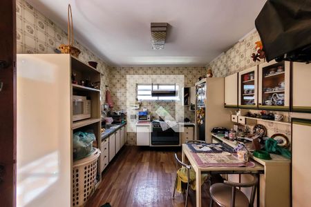 Casa à venda com 150m², 3 quartos e 2 vagas Casa à venda com 150m², 3 quartos e 2 vagasCozinha