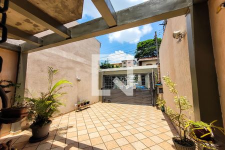 Casa à venda com 150m², 3 quartos e 2 vagas Casa à venda com 150m², 3 quartos e 2 vagasGaragem