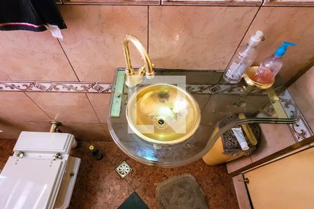 Casa à venda com 150m², 3 quartos e 2 vagas Casa à venda com 150m², 3 quartos e 2 vagasLavabo