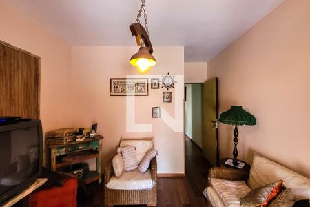 Casa à venda com 150m², 3 quartos e 2 vagas Casa à venda com 150m², 3 quartos e 2 vagasQuarto 1