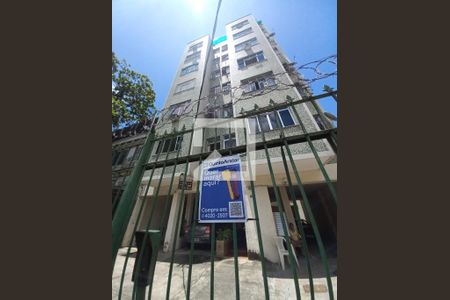 Apartamento à venda com 65m², 2 quartos e sem vaga Apartamento à venda com 65m², 2 quartos e sem vagaFachada