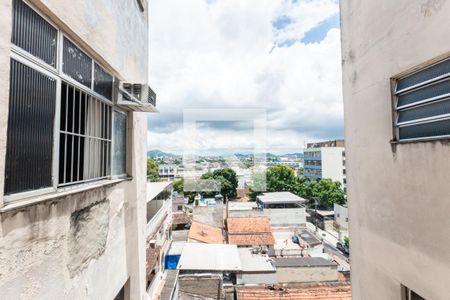 Vista de apartamento à venda com 2 quartos, 65m² em Benfica, Rio de Janeiro