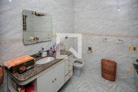Casa à venda com 400m², 3 quartos e 2 vagasBanheiro Suíte