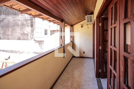 Casa à venda com 400m², 3 quartos e 2 vagasVaranda Suíte