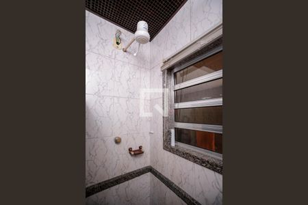 Casa à venda com 400m², 3 quartos e 2 vagasBanheiro 1
