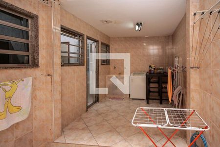 Casa à venda com 400m², 3 quartos e 2 vagasÁrea de Serviço