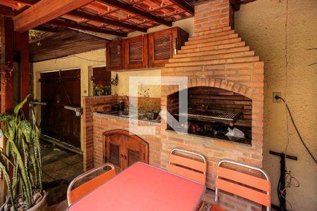 Casa à venda com 400m², 3 quartos e 2 vagasChurrasqueira