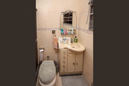Casa à venda com 400m², 3 quartos e 2 vagasBanheiro 2