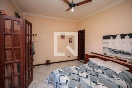 Casa à venda com 400m², 3 quartos e 2 vagasSuíte