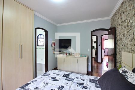 Casa à venda com 215m², 3 quartos e 3 vagasQuarto 1 - Suíte