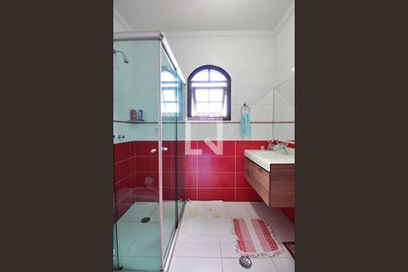 Casa à venda com 215m², 3 quartos e 3 vagasBanheiro Social