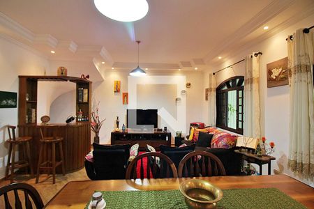 Sala  de casa à venda com 3 quartos, 215m² em Jordanópolis, São Bernardo do Campo