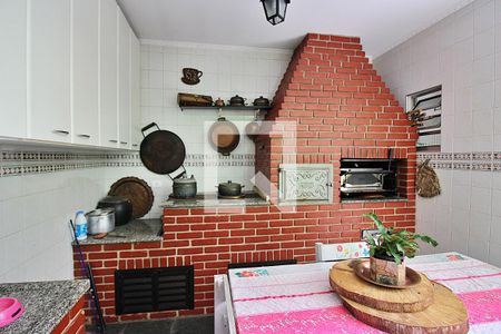 Casa à venda com 215m², 3 quartos e 3 vagasEspaço Gourmet