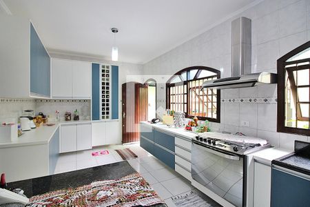 Casa à venda com 215m², 3 quartos e 3 vagasCozinha