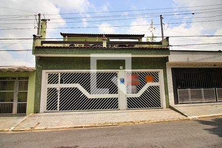 Casa à venda com 215m², 3 quartos e 3 vagasFachada