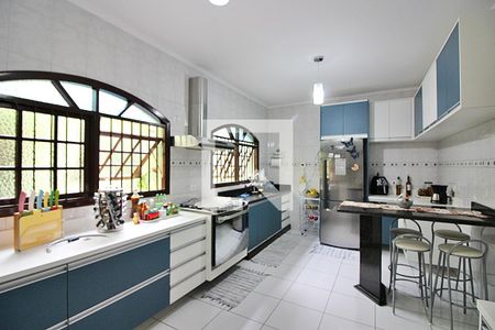 Casa à venda com 215m², 3 quartos e 3 vagasCozinha