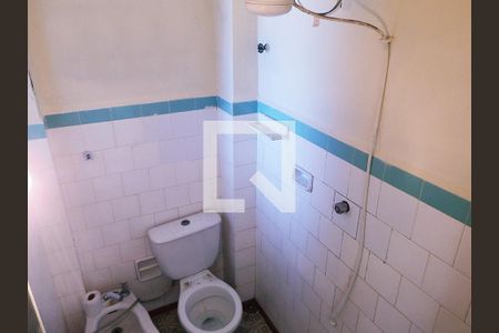 Banheiro de apartamento para alugar com 1 quarto, 50m² em Gonzaguinha, São Vicente