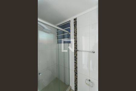 Banheiro de apartamento para alugar com 1 quarto, 54m² em Jardim São Pedro, Porto Alegre