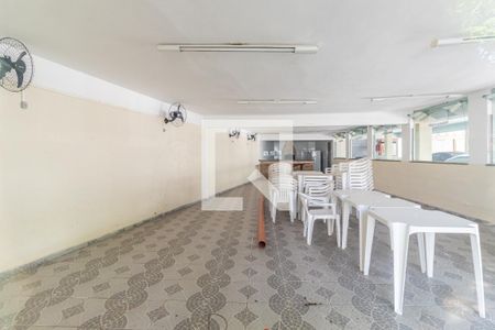 Apartamento para alugar com 68m², 2 quartos e 1 vagaÁrea comum - Salão de Festas/Churrasqueira