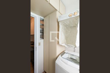 Apartamento à venda com 61m², 2 quartos e 1 vagaÁrea de serviço