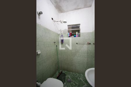 Banheiro de casa à venda com 2 quartos, 80m² em Vila Verde, São Paulo