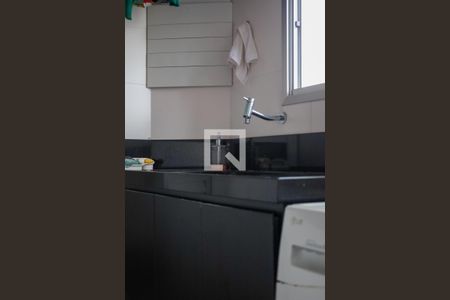 Apartamento à venda com 170m², 3 quartos e 1 vagaÁrea de Serviço