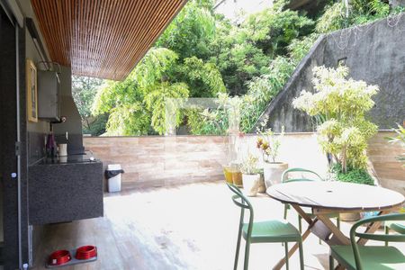 Apartamento à venda com 170m², 3 quartos e 1 vagaCobertura