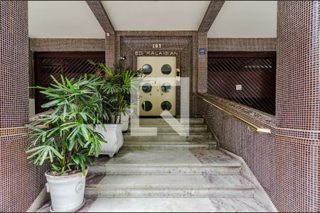 Apartamento para alugar com 112m², 2 quartos e 1 vagaFachada