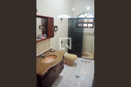 Casa para alugar com 164m², 3 quartos e 3 vagasBanheiro 1