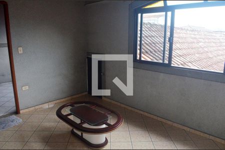 Casa para alugar com 164m², 3 quartos e 3 vagasSuite