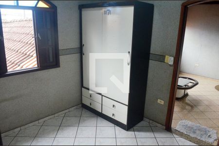 Casa para alugar com 164m², 3 quartos e 3 vagasSuite