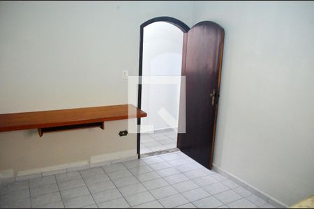 Quarto 1 de casa para alugar com 3 quartos, 164m² em Parque São Vicente, São Vicente