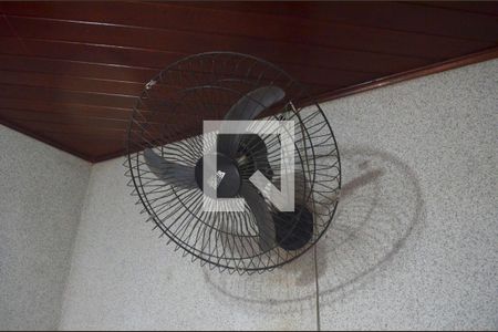Casa para alugar com 164m², 3 quartos e 3 vagasSuite