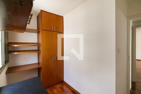 Apartamento à venda com 140m², 4 quartos e 2 vagasEscritório