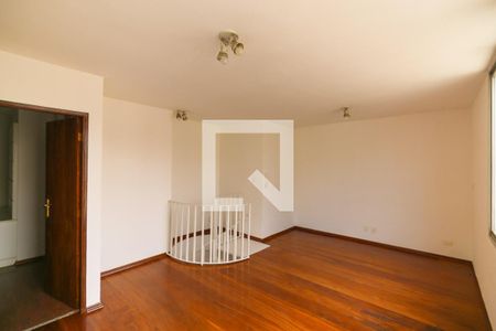 Sala de TV de apartamento à venda com 4 quartos, 140m² em Jardim Londrina, São Paulo