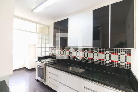 Apartamento à venda com 140m², 4 quartos e 2 vagasCozinha