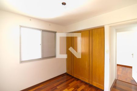 Apartamento à venda com 140m², 4 quartos e 2 vagasQuarto 3