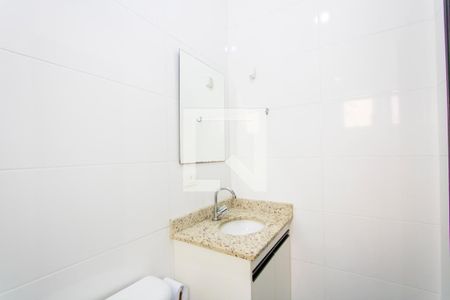 Apartamento à venda com 80m², 2 quartos e 1 vaga Apartamento à venda com 80m², 2 quartos e 1 vagaBanheiro