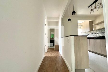 Corredor de apartamento à venda com 2 quartos, 75m² em Vila Santa Catarina, São Paulo