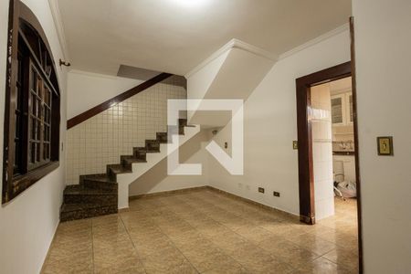 Sala de casa para alugar com 2 quartos, 130m² em Vila Esperança, São Paulo